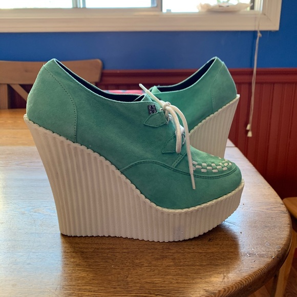 T.U.K. Mint Suede Creeper Wedge - Picture 4 of 8